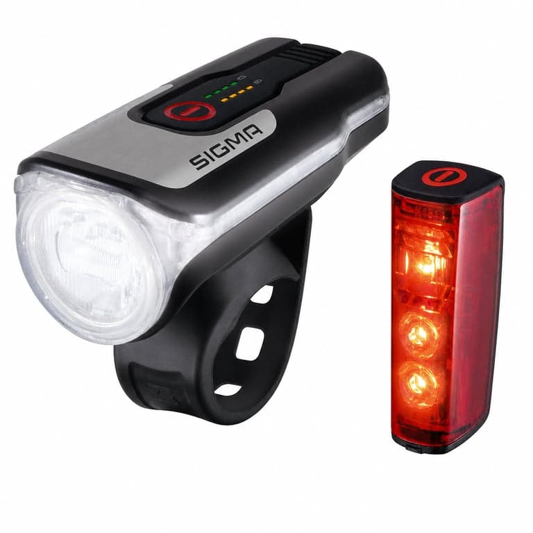 SIGMA Aura 80 + Blaze LED kerékpárlámpa szett, StVZO — hibás, részben működik: első lámpa letört rögzítője (állapot: lásd a 2. képet)