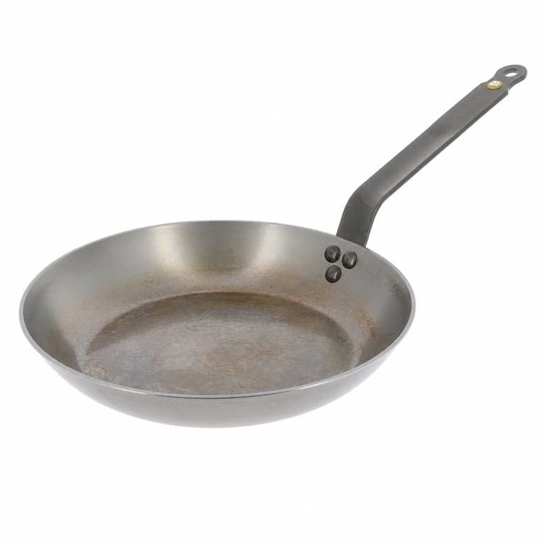 De Buyer Mineral B szénacél serpenyő 28 cm - Használt, zsírfoltos, kopott állapot — zsírfoltos, kopott, odaégett (állapot: lásd a 2. képet)