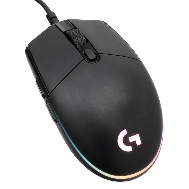 Logitech G203 LIGHTSYNC Gaming Egér, Fekete, 8000 DPI, RGB Világítás — hibás, részben működik: hibás görgő (állapot: lásd a 2. képet)